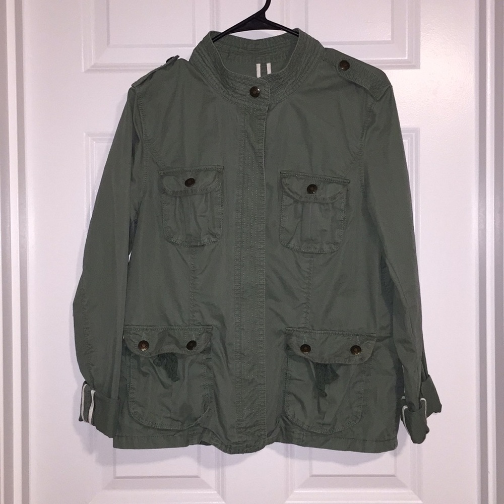 Old Navy light green fashion cargo jacket